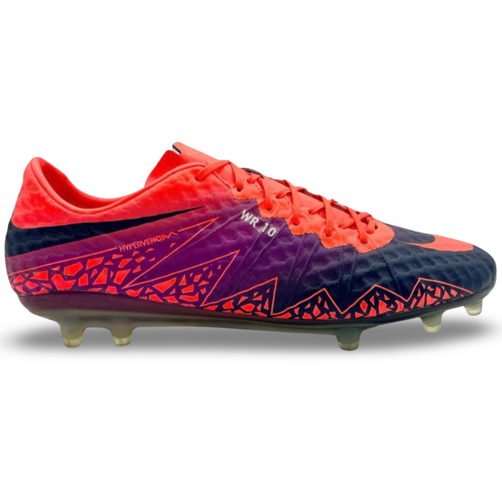 ウェインルーニーマッチ着用ナイキHypervenom Phinish署名