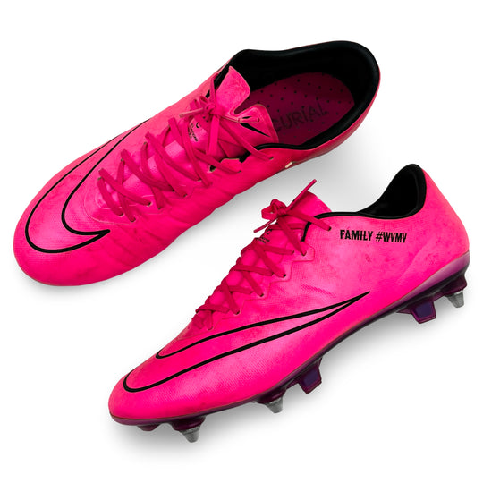 Willian Match Worn Nike Mercurial Vapor X 2015/16