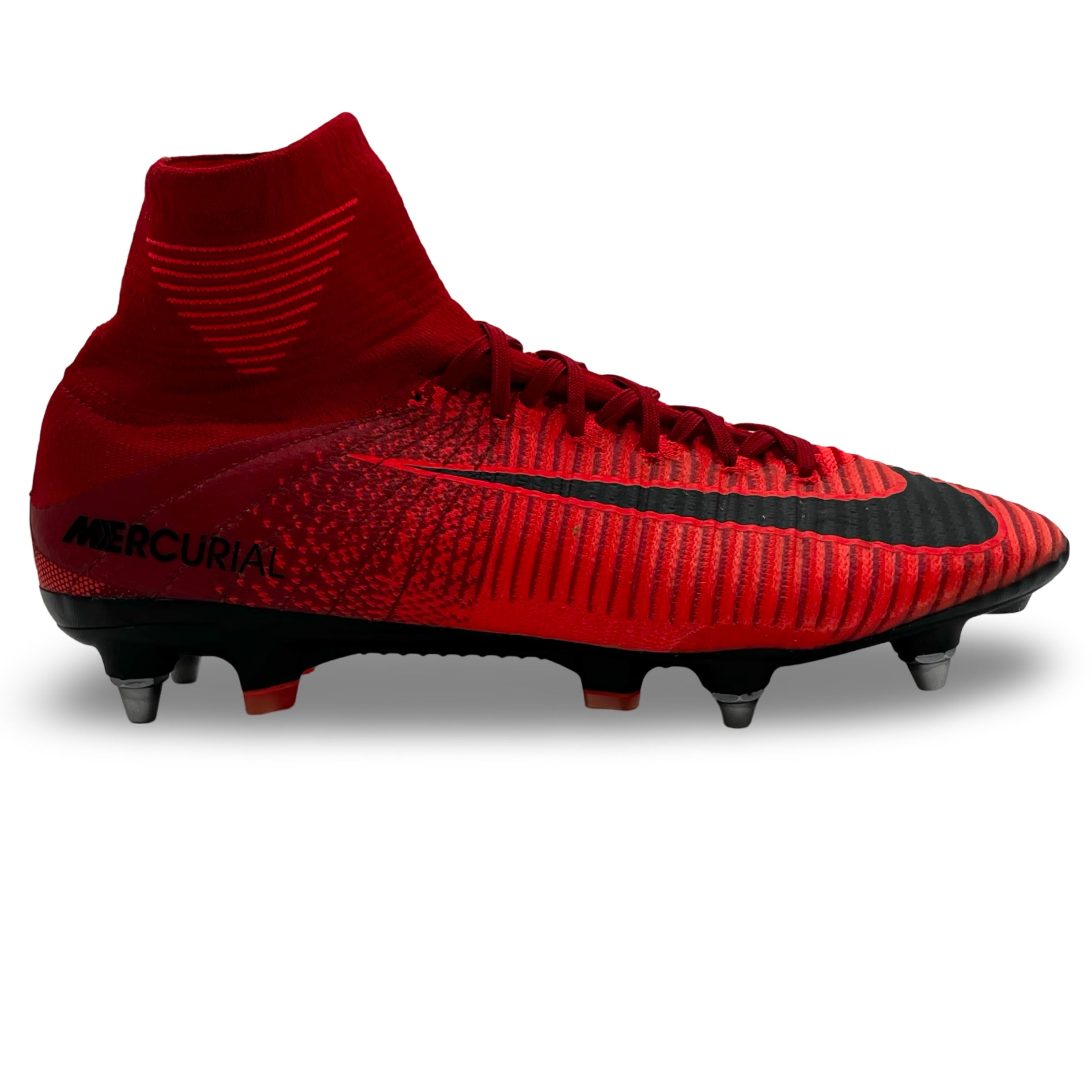 Nike mercurial superfly v fg. the superfly v is the right footwear for any striker best sale