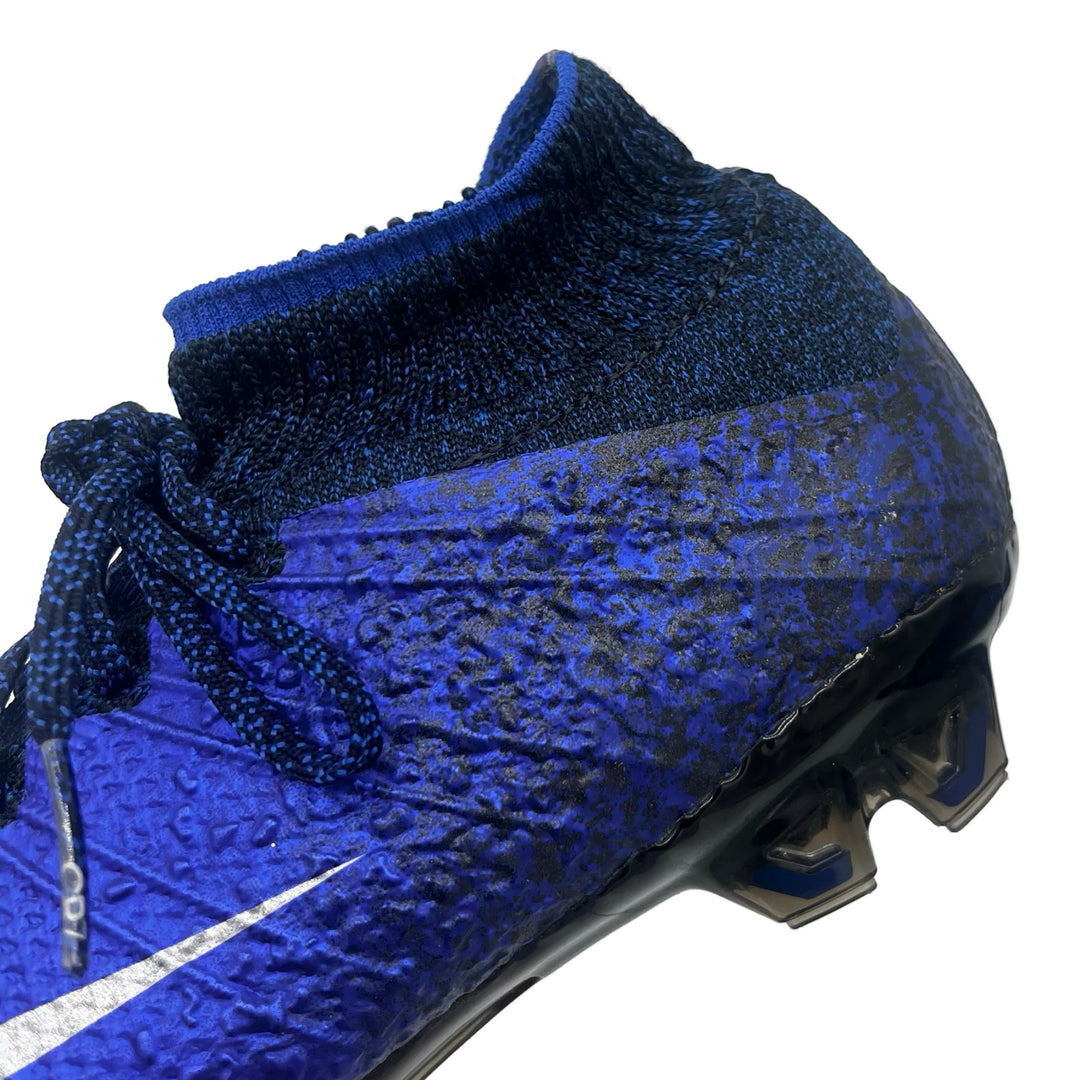 Cristiano Ronaldo usó las botas Nike Mercurial Superfly IV CR7 'Natural Diamond' 2015/16 en el partido