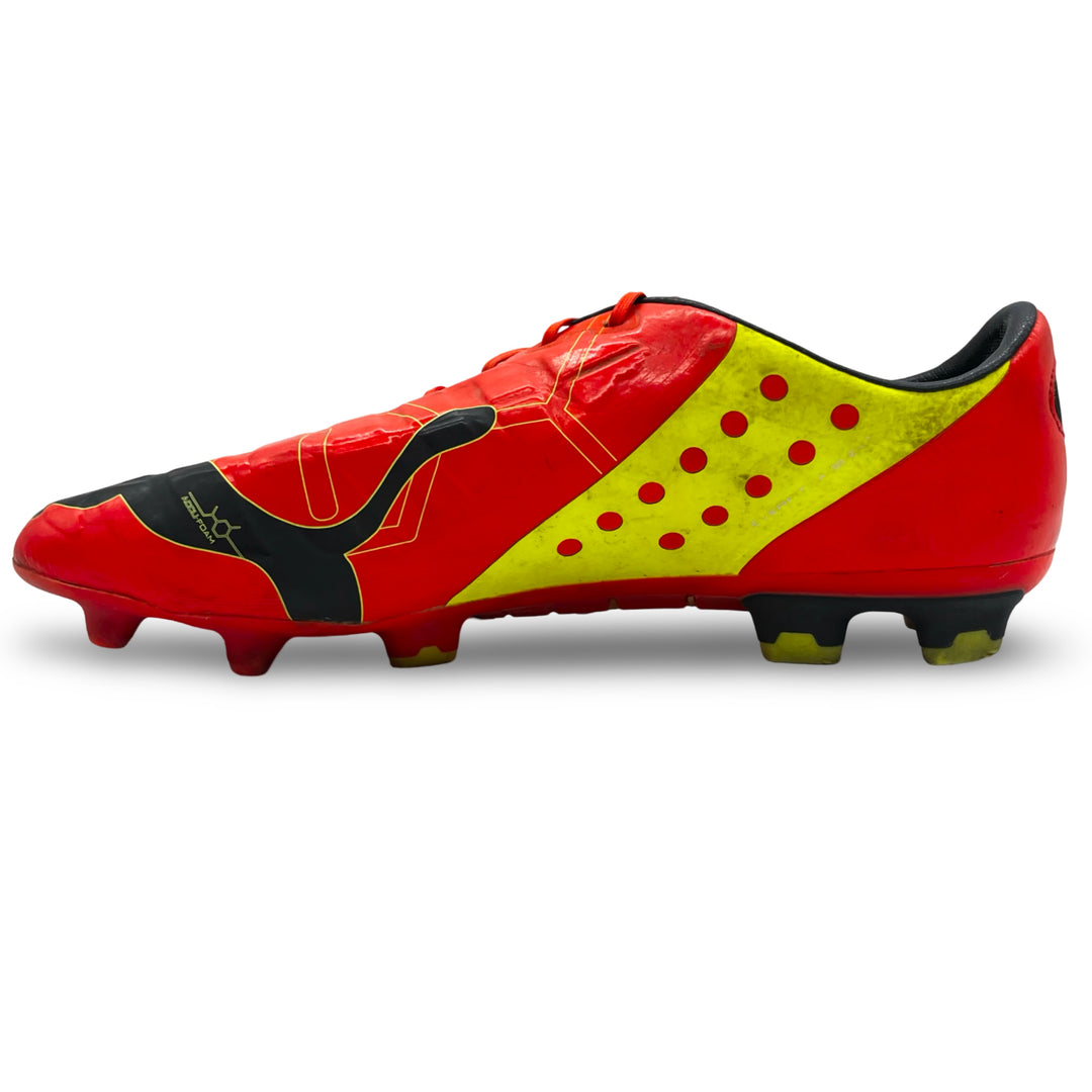 Nemanja Matic Match Puma EvoPOWER desgastado