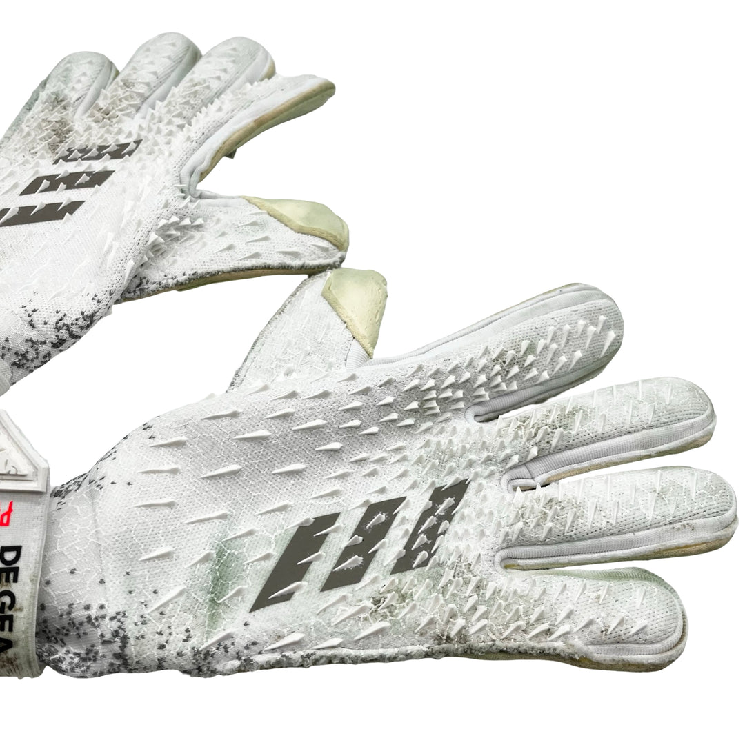 David De Gea Match Worn Adidas Predator Pro Hybrid SMU Goalkeeper Gloves 2021/22