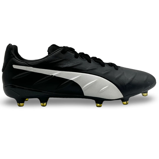 Pep Guardiola Training Worn Puma King Platinum 21