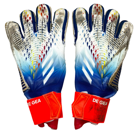 David De Gea Match Worn Adidas Predator Pro Al Rihla SMU Goalkeeper Gloves