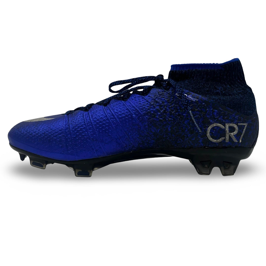 Cristiano Ronaldo usado na partida Nike Mercurial Superfly IV CR7 'Natural Diamond' 2015/16