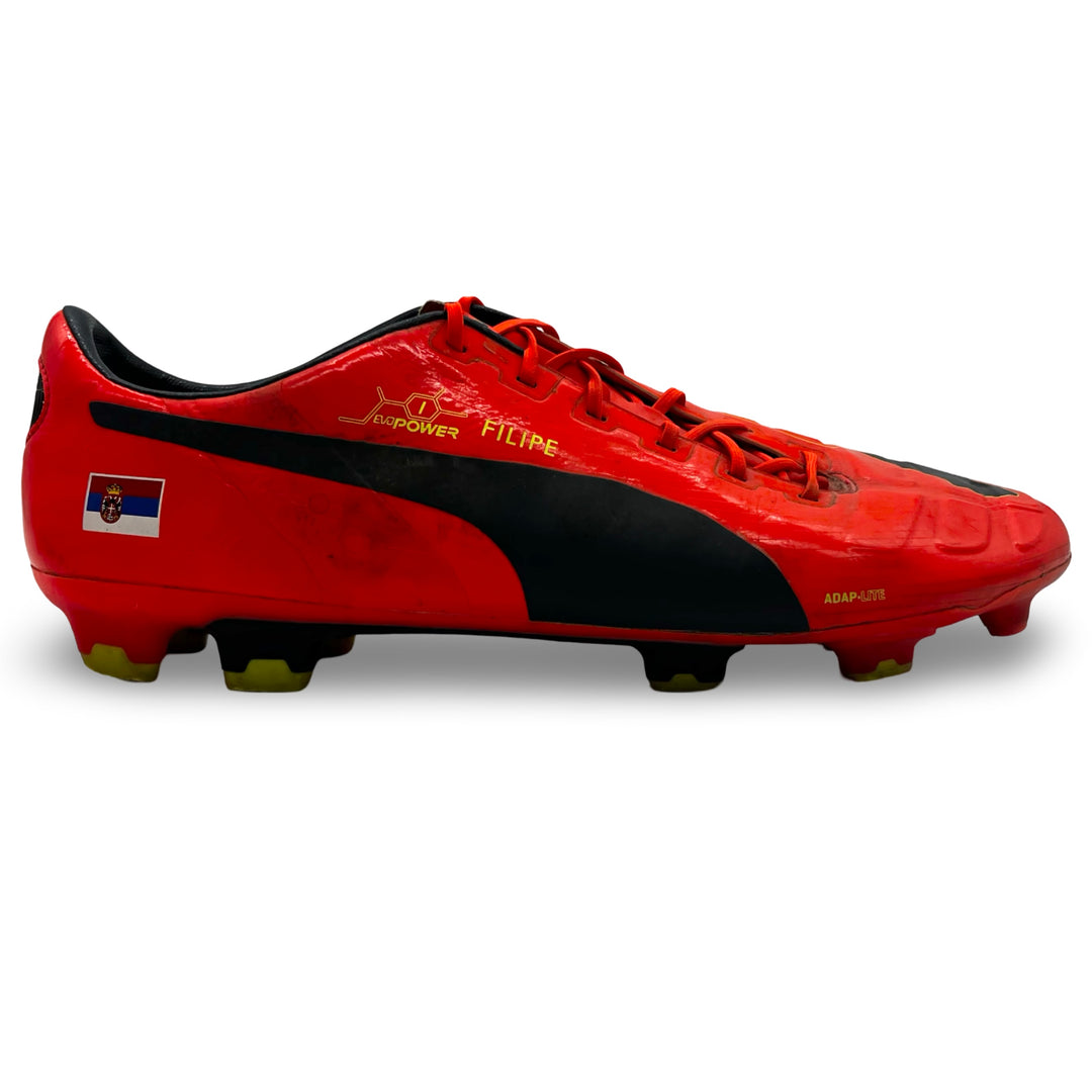 Nemanja Matic Match Puma EvoPOWER desgastado