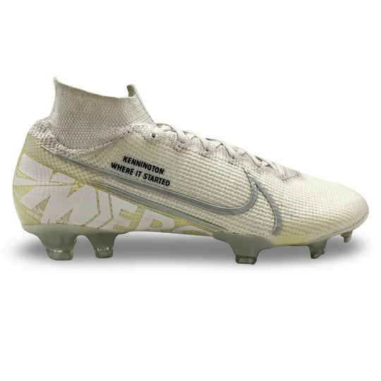 Jadon Sancho Match Worn Nike Mercurial Superfly 7 Elite 2019/20