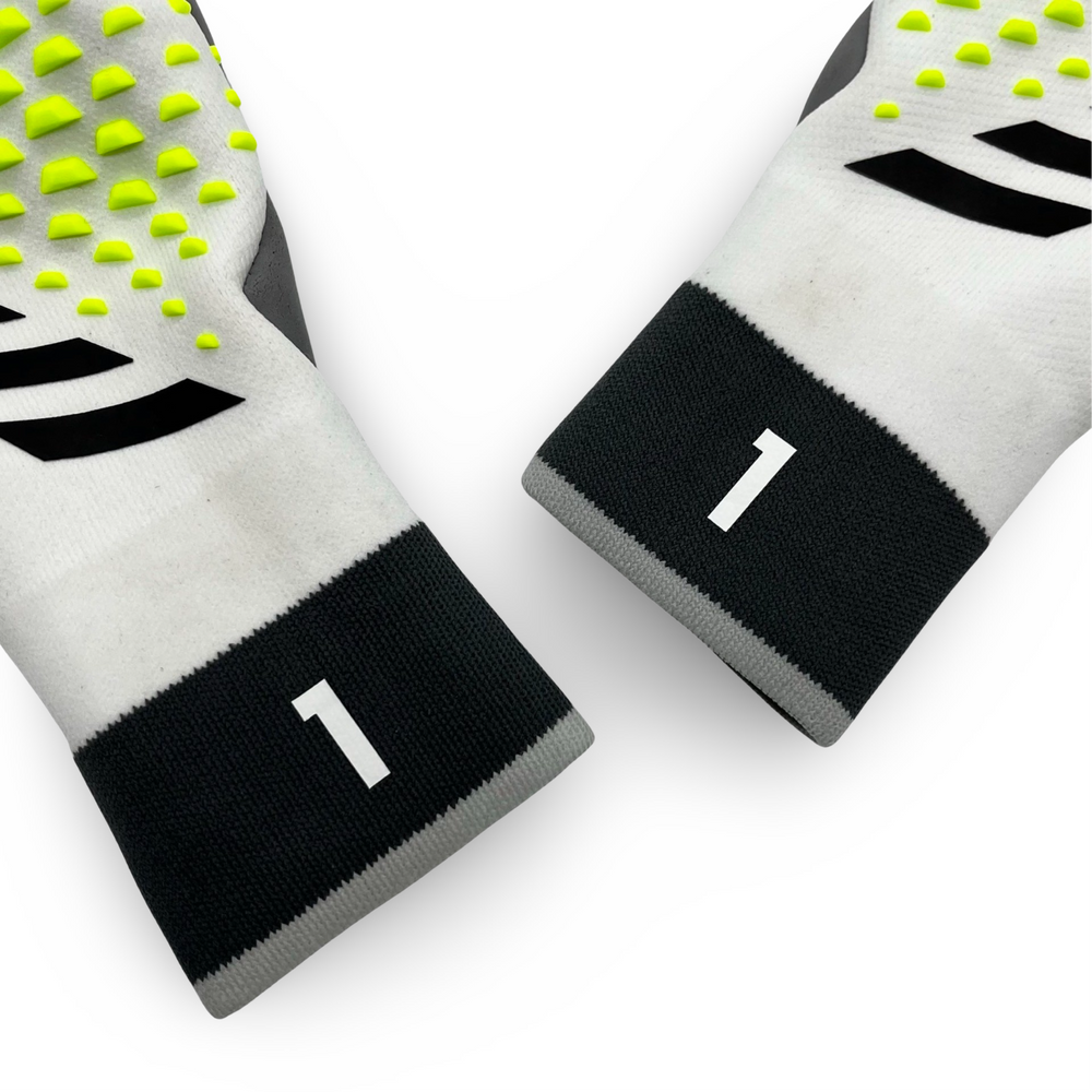 Aaron Ramsdale Match Worn Adidas Predator Pro Hybrid SMU Goalkeeper Gloves 2023/24