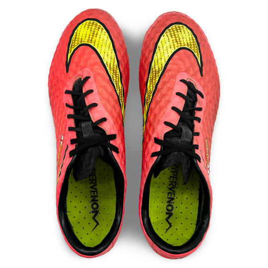 Alex Oxlade-Chamberlain Match着用Nike Hypervenom Phantom 2014 FIFAワールドカップ