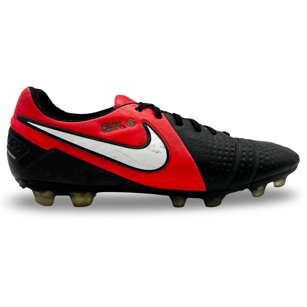 Sami Khedira Partido Nike CTR360 Maestro iii