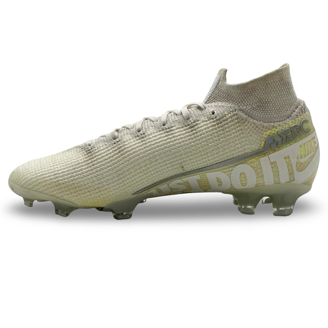 Jadon Sancho Match Worn Nike Mercurial Superfly 7 Elite 2019/20