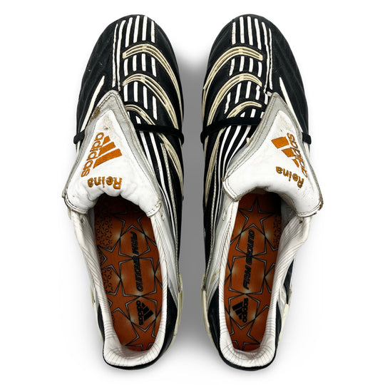 Pepe Reina Match Worn, Photo-Matched Adidas Predator Absolute - 2007/08