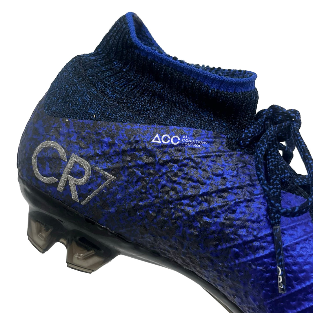 克里斯蒂亚诺·罗纳尔多比赛时穿过的 Nike Mercurial Superfly IV CR7 'Natural Diamond' 2015/16