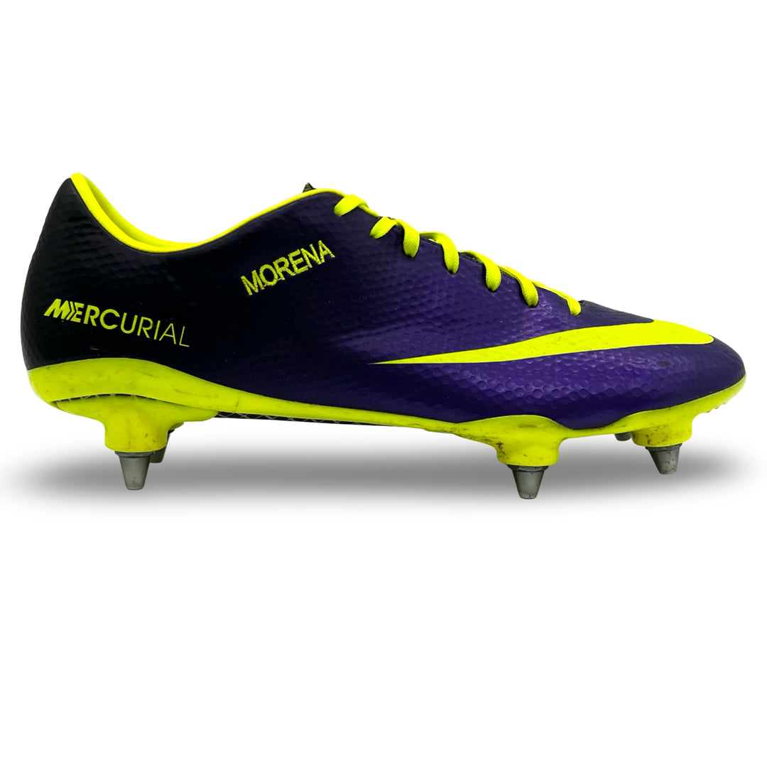 马科斯&middot;罗霍 (Marcos Rojo) 比赛穿着耐克Mercurial Vapor IX