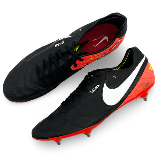 Gerard Piqué Match Worn Nike Tiempo Legend VI