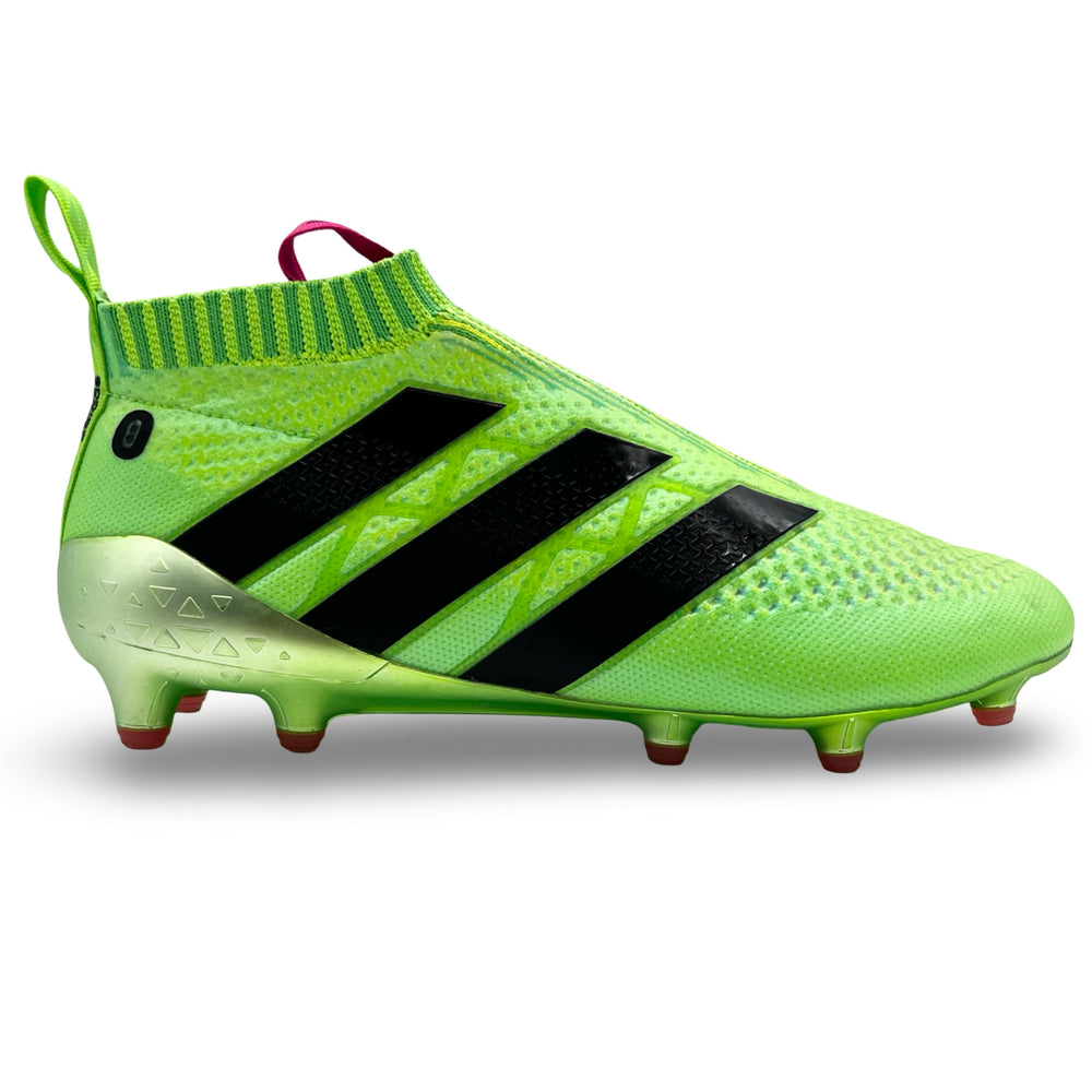 Adidas Ace 16 + Purecontrol Mesut Özil Partido