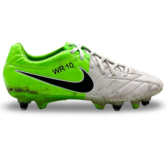 Wayne Rooney Match Worn Nike T90 Laser IV 2012/13