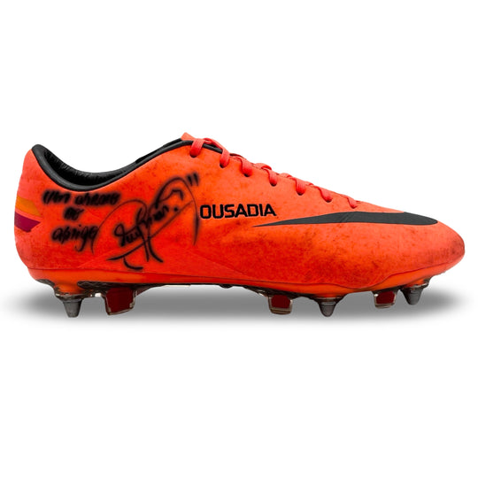 Neymar Jr Match Worn Nike Mercurial Vapor VIII Firmado