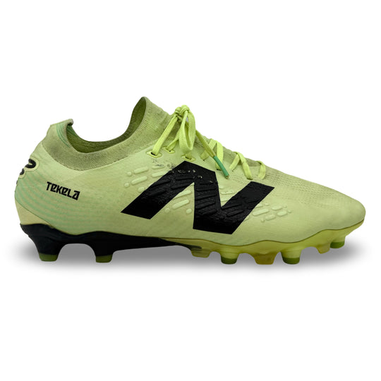 Endrick Training Worn, Match Issued New Balance Tekela V4+ Pro Low - 2024 Copa América