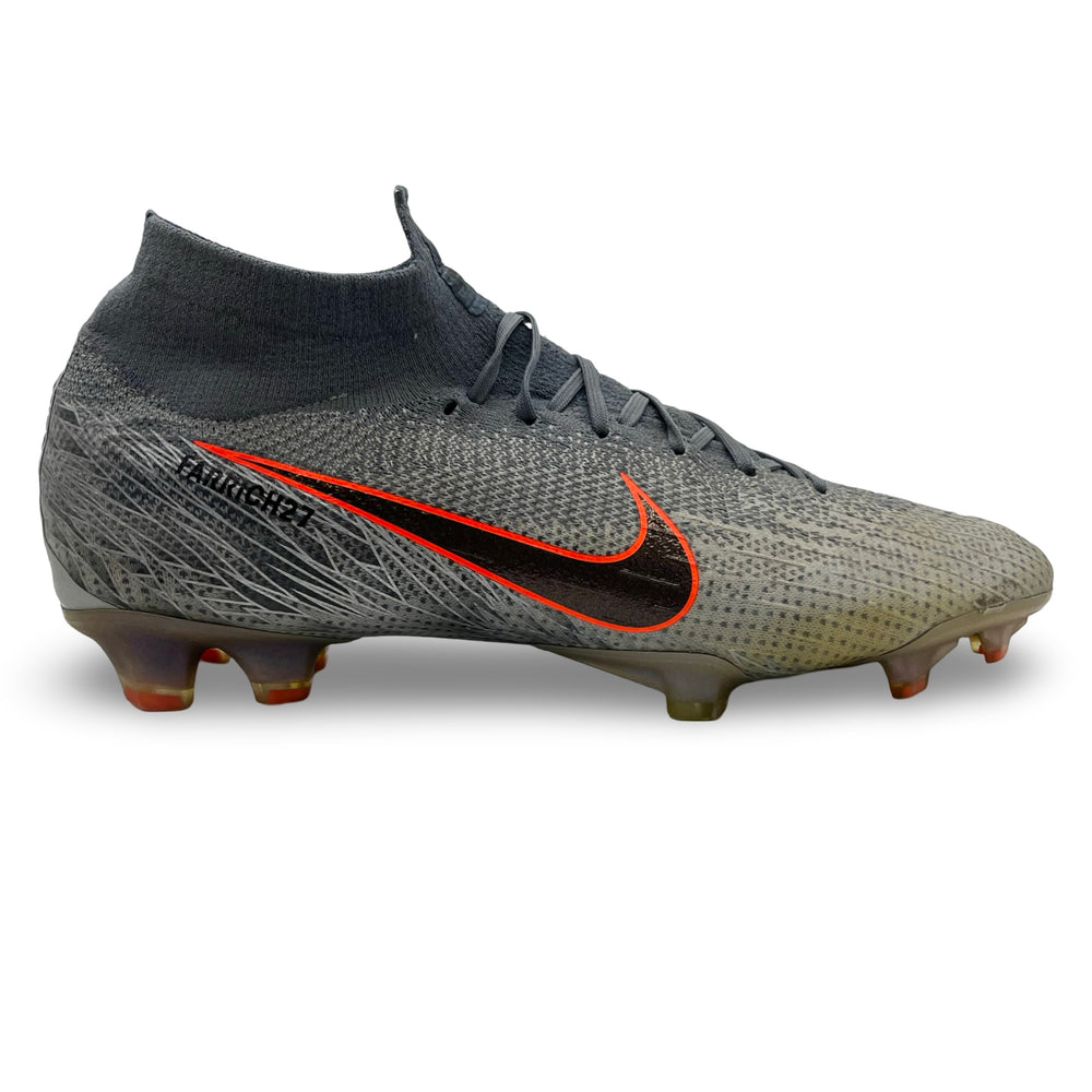 ليون جوريتسكا يرتدي حذاء Nike Mercurial Superfly 6 Elite 2019/20 في المباراة