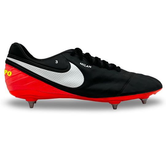 Gerard Piqué Match Worn Nike Tiempo Legend VI