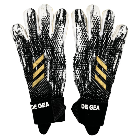 David De Gea Match Worn Adidas Predator SMU Pro Goalkeeper Gloves 2020/21