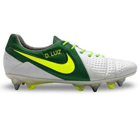 David Luiz Match Issued Nike CTR360 Maestri III 2013/14