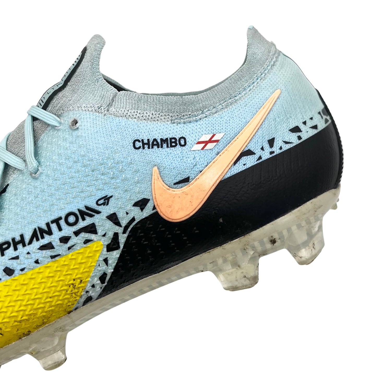 Alex Oxlade-Chamberlain Training Worn Nike Phantom GT 2 Elite