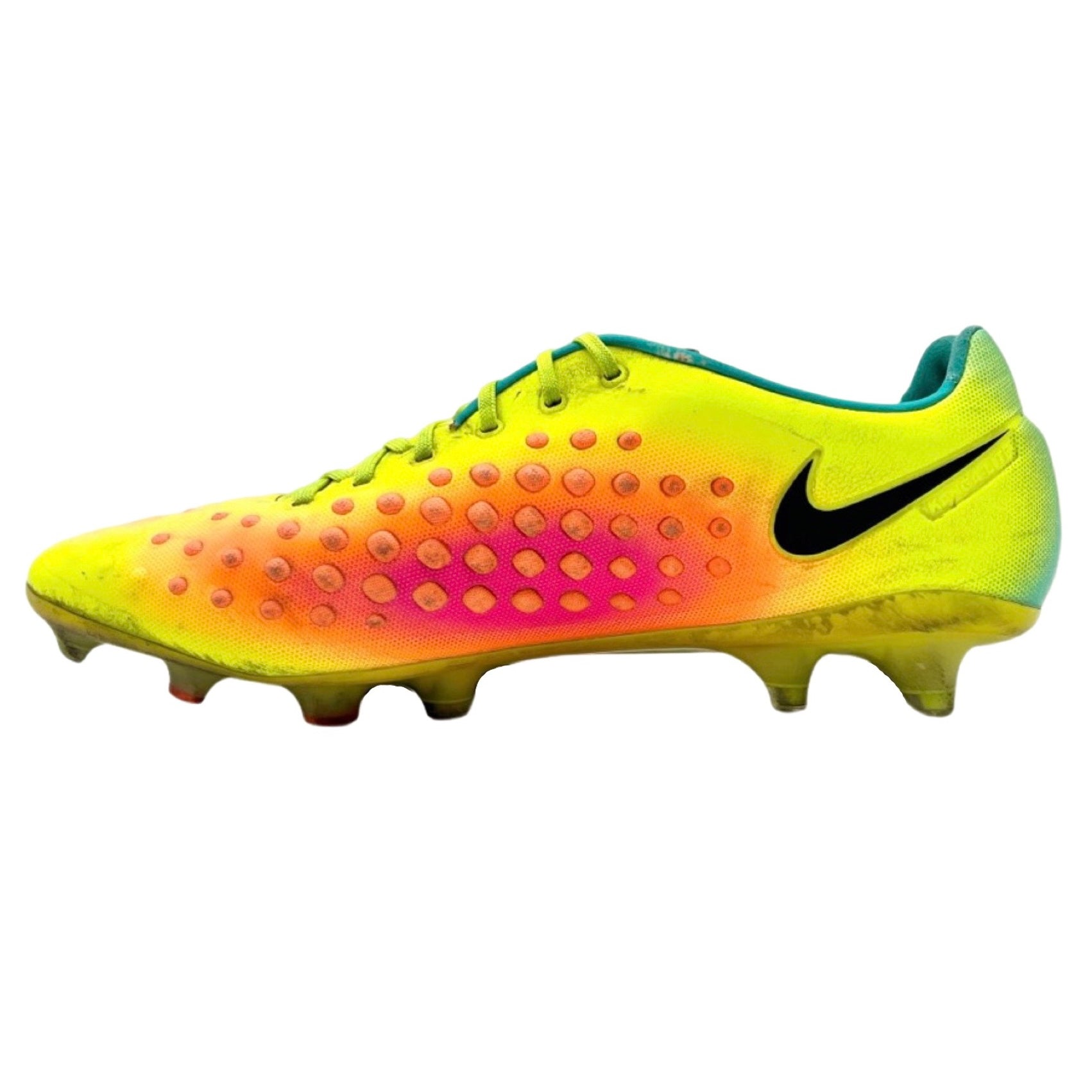 Nike store magista information