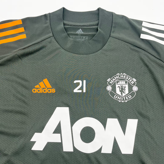 Dan James treina camisa usada do Manchester United Adidas Aeroready